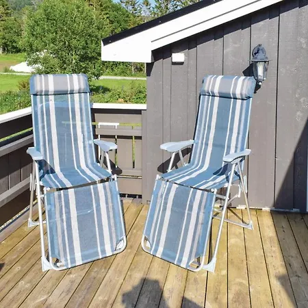 Дом отдыха Nice In Averoy W/ Wifi And 2 Bedrooms