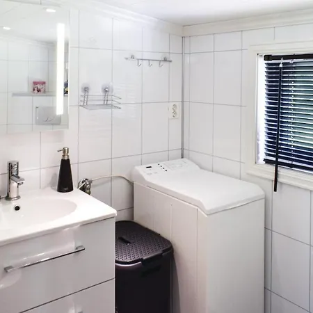 Nice In Averoy W/ Wifi And 2 Bedrooms Stein